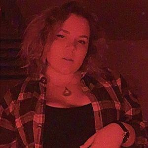 Meet your Posher, Anya